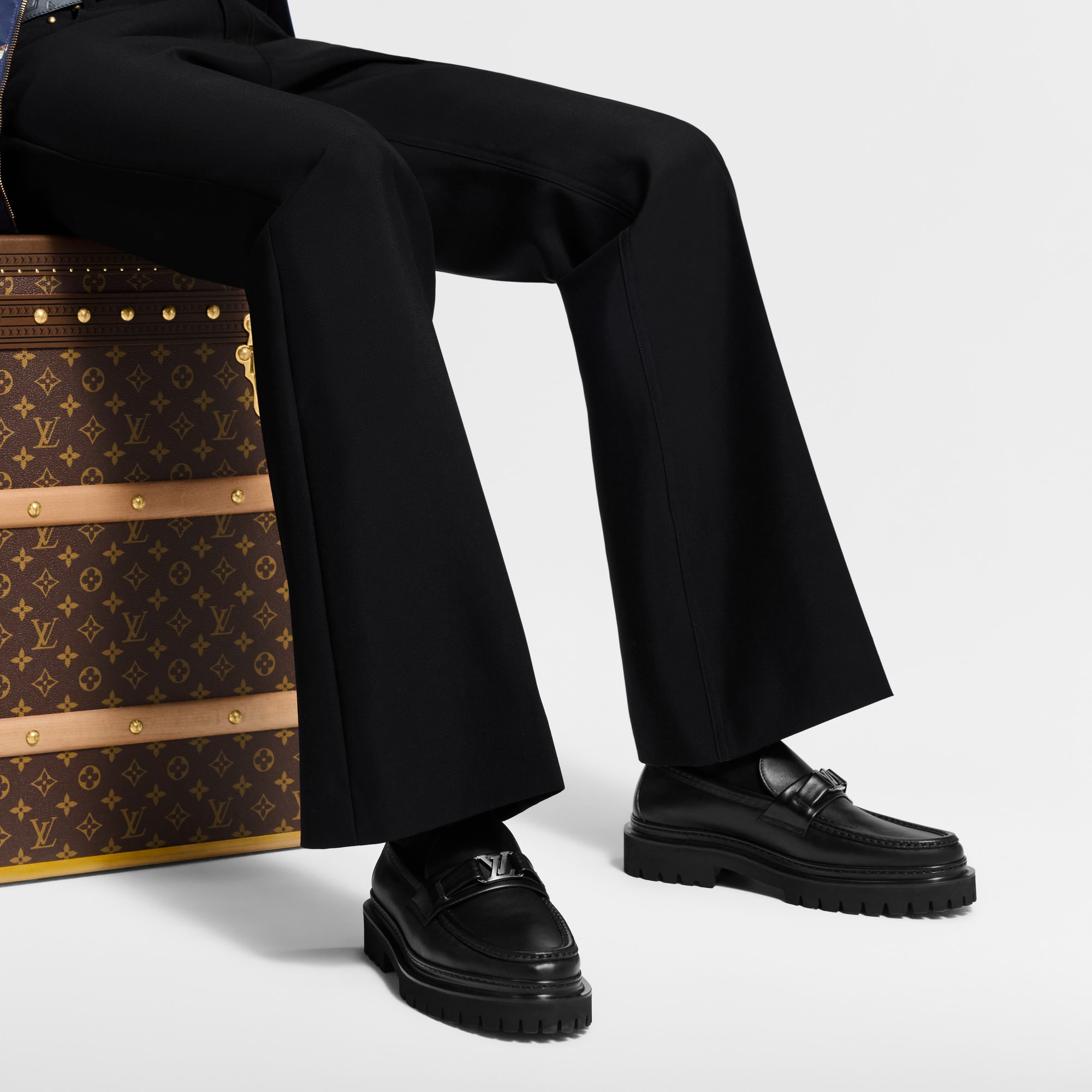 ルイヴィトン　メンズメジャーローファー　現行 Major Loafer - Men - Shoes | LOUIS VUITTON ®